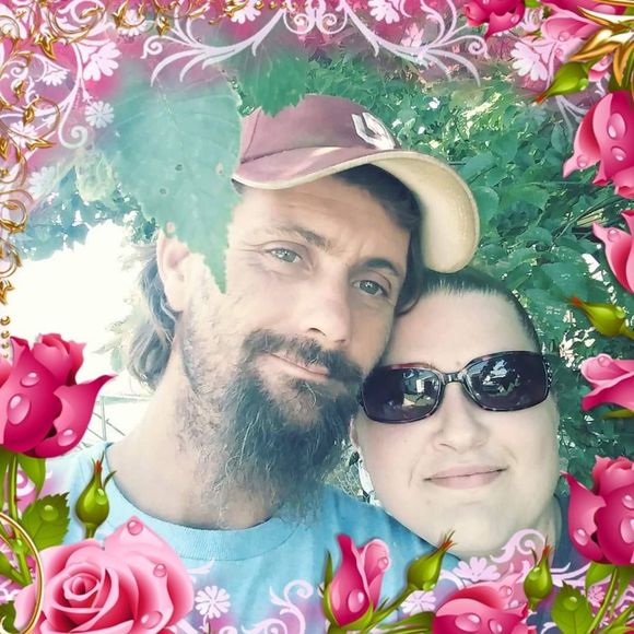 Meet your Posher, Daniellealbert - Picture 1 of 1